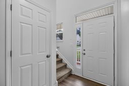 180 Hainsworth Drive photo 4