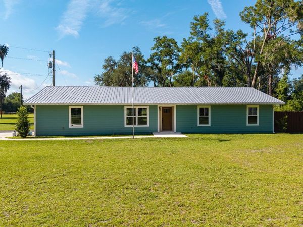 10700 NW LAKE JEFFERY RD, Wellborn, FL 32094