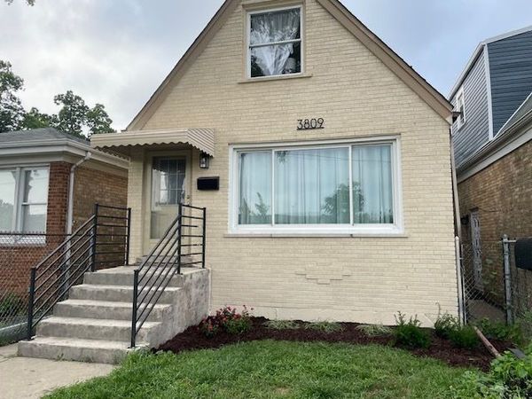 3809 W Wabansia Avenue , Chicago, IL 60647