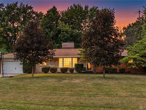 3426 Napanee Drive, Beavercreek, OH 45430