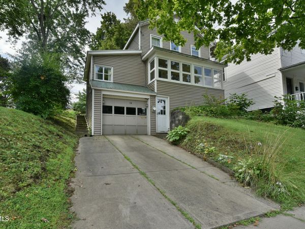 14 E Clinton Street, Johnstown, NY 12095