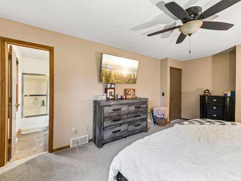 6607 Poorman Road, Vermilion, OH 44089 Photo 11