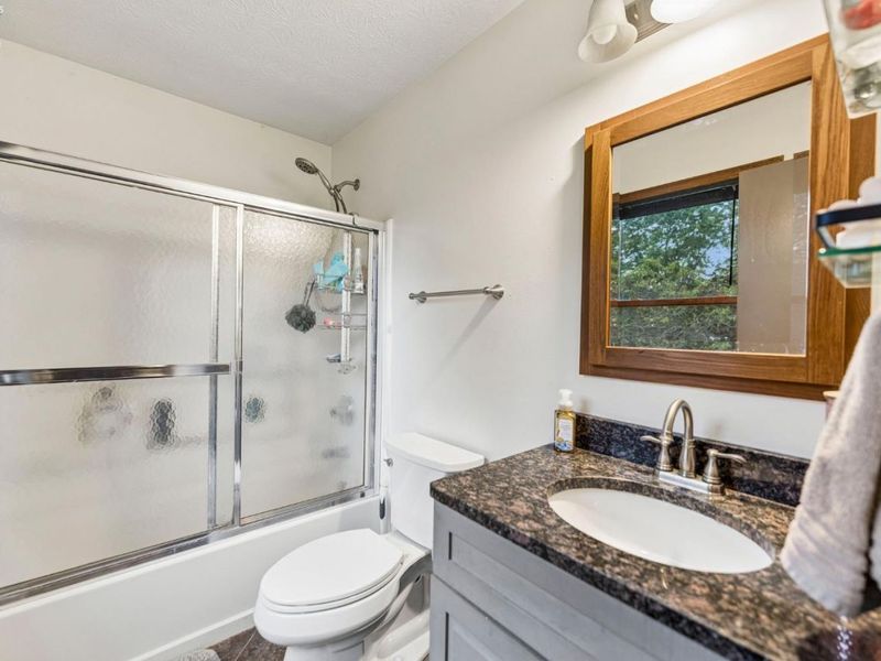 6607 Poorman Road, Vermilion, OH 44089 Photo 12