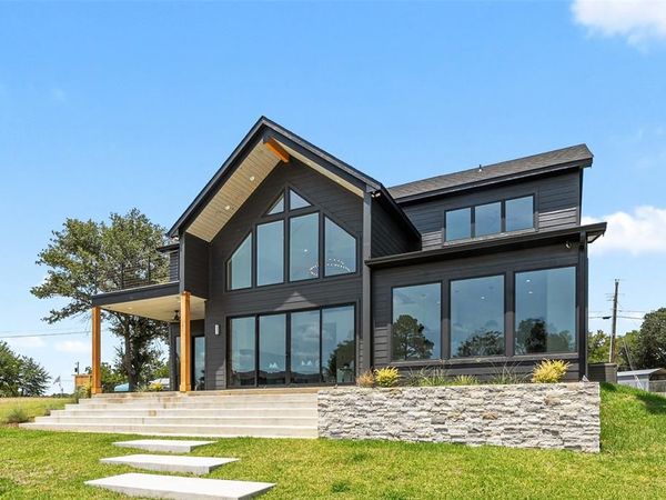 219 Autumn Wood Trail, Gun Barrel City, TX 75156
