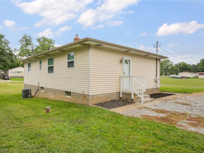 472 Columbine Avenue , Akron, OH 44312 Photo 25