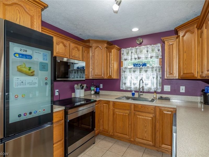 33709 Brokaw Road , Columbia Station, OH 44028 Photo 11