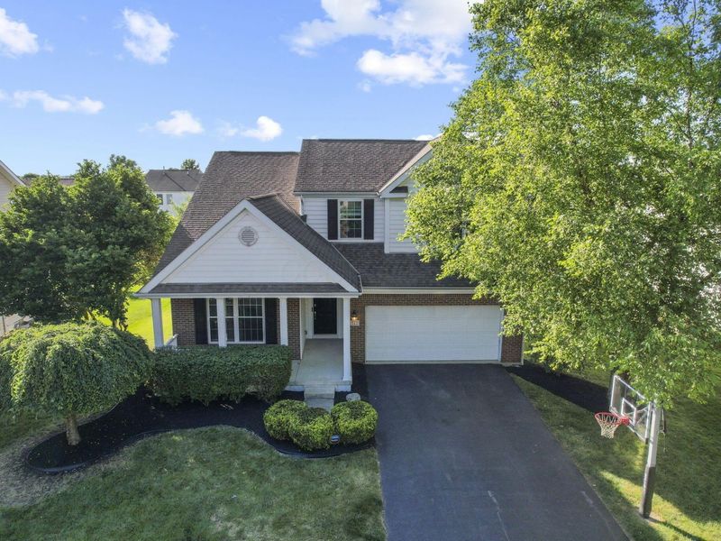 512 Apple Valley Circle, Delaware, OH 43015 Photo 2