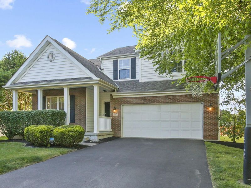 512 Apple Valley Circle, Delaware, OH 43015 Photo 3