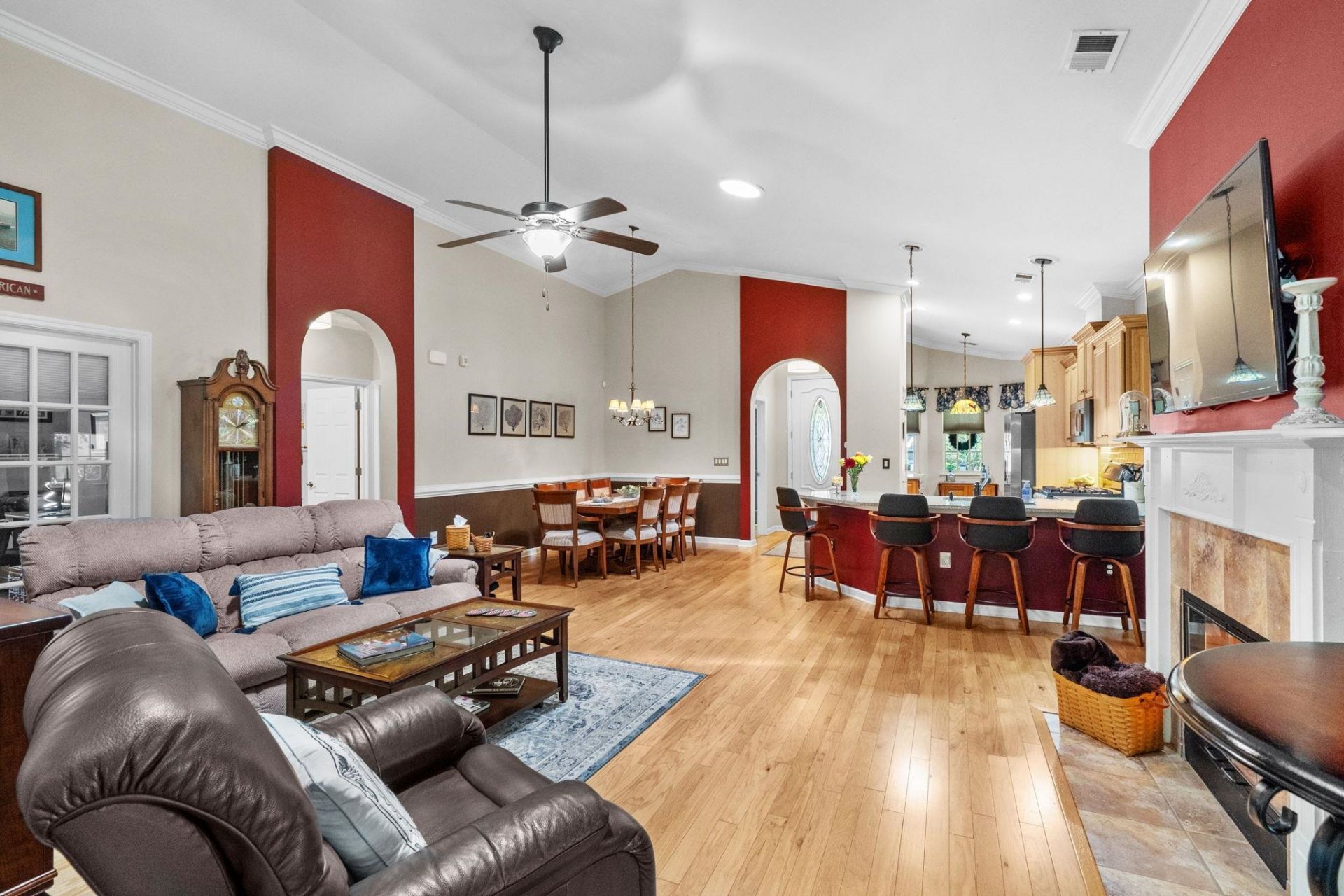 701 Bay Hill Ct. Photo 17