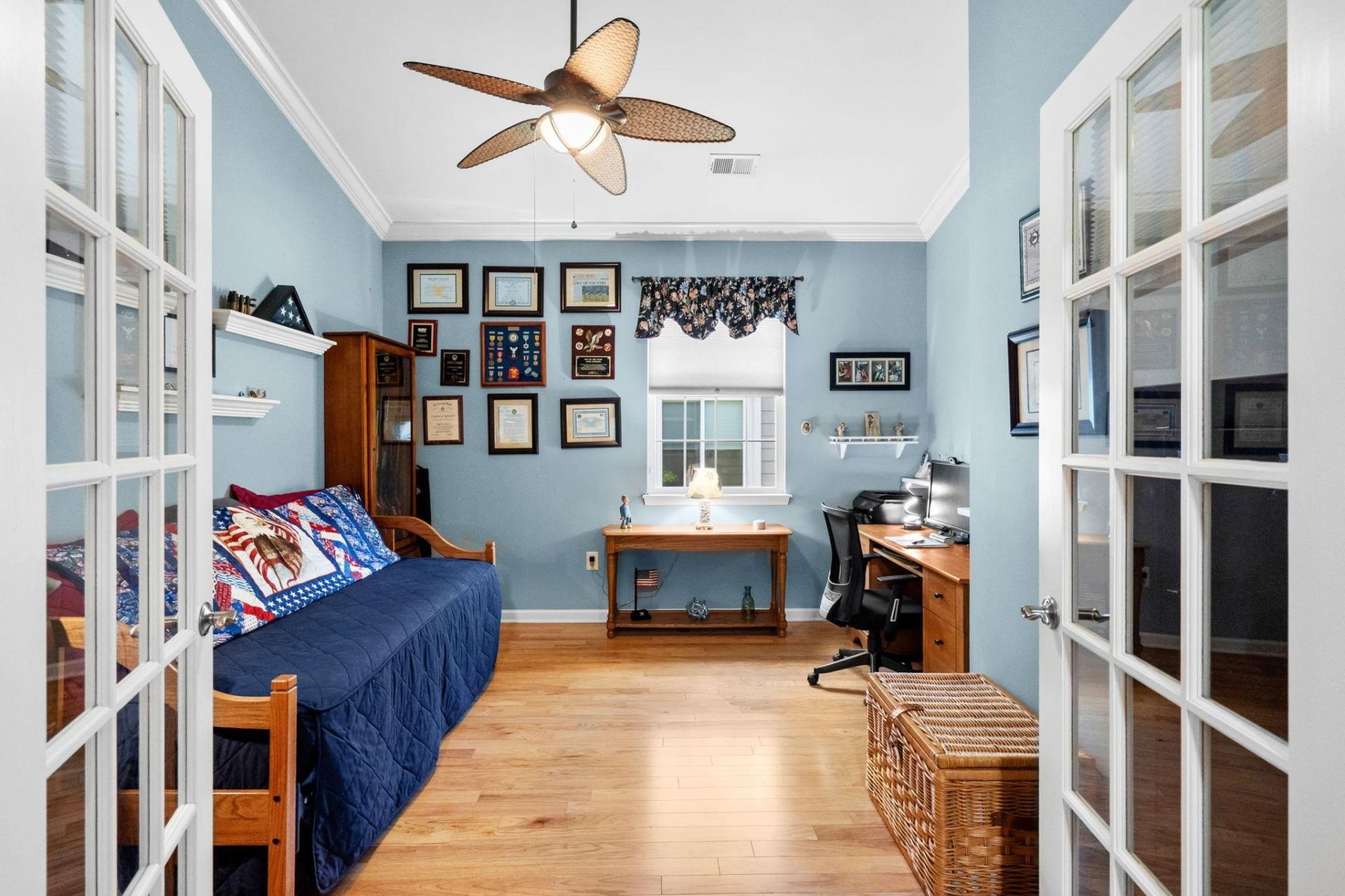 701 Bay Hill Ct. Photo 20