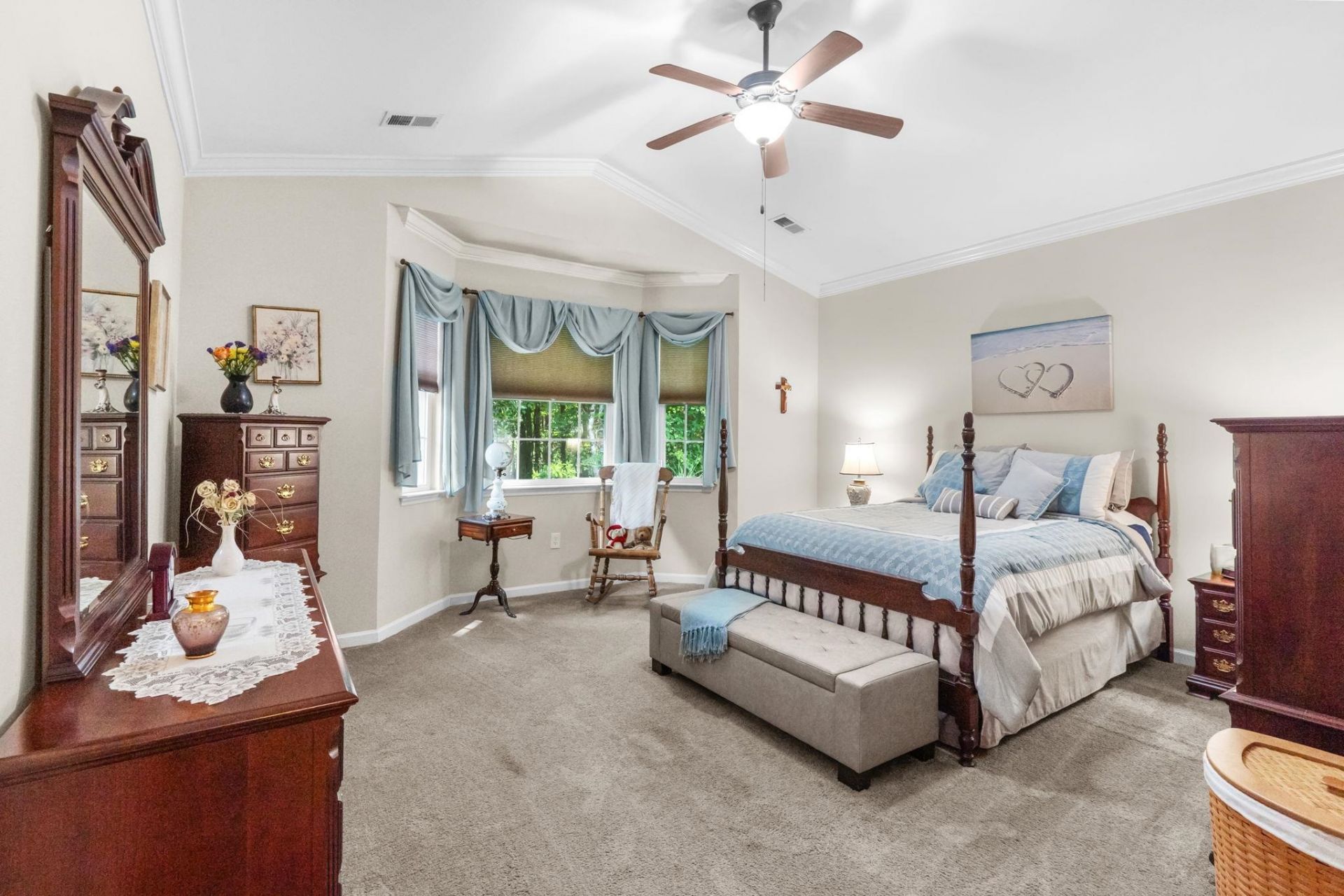 701 Bay Hill Ct. Photo 23