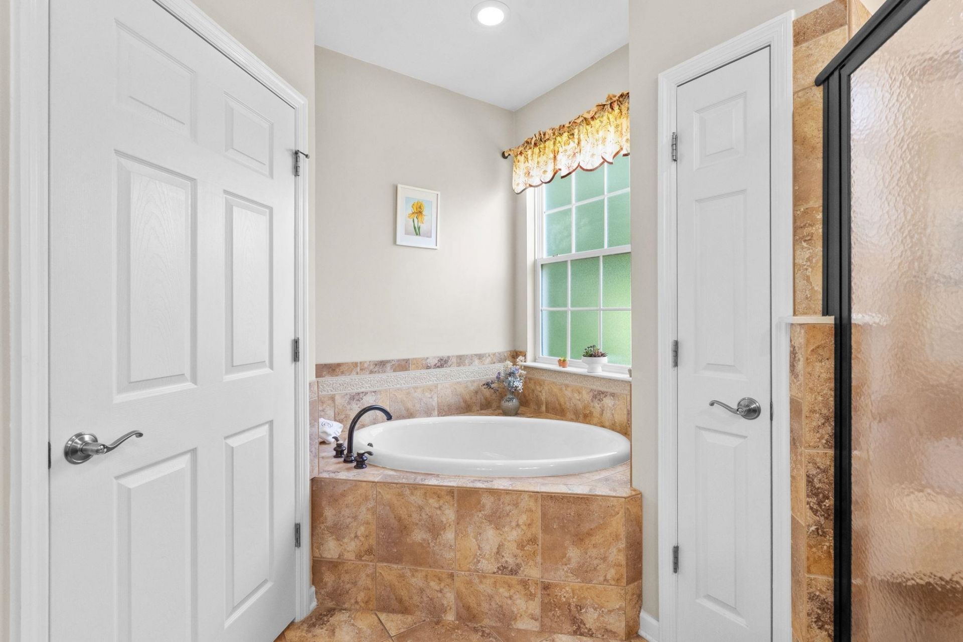 701 Bay Hill Ct. Photo 26