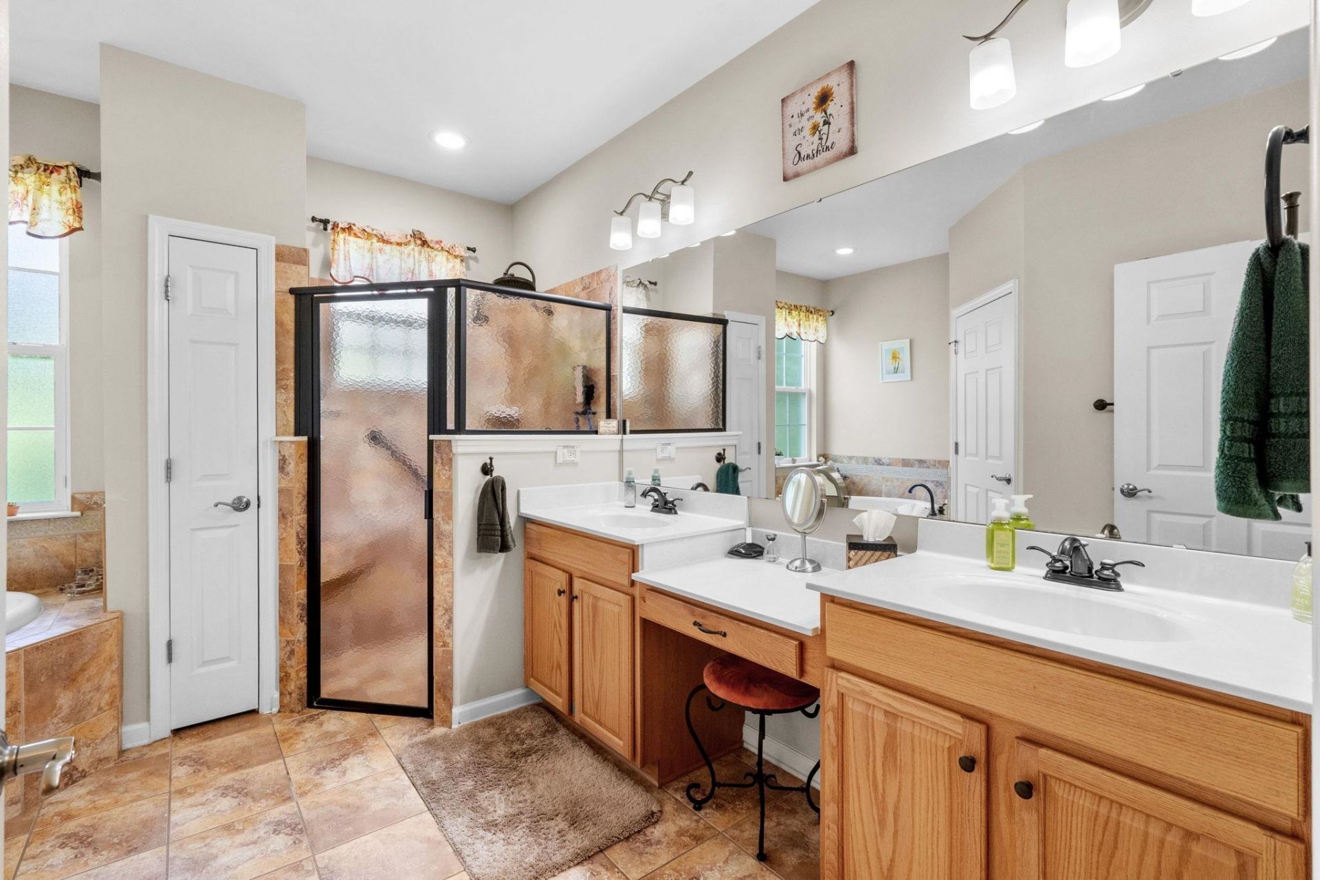 701 Bay Hill Ct. Photo 28