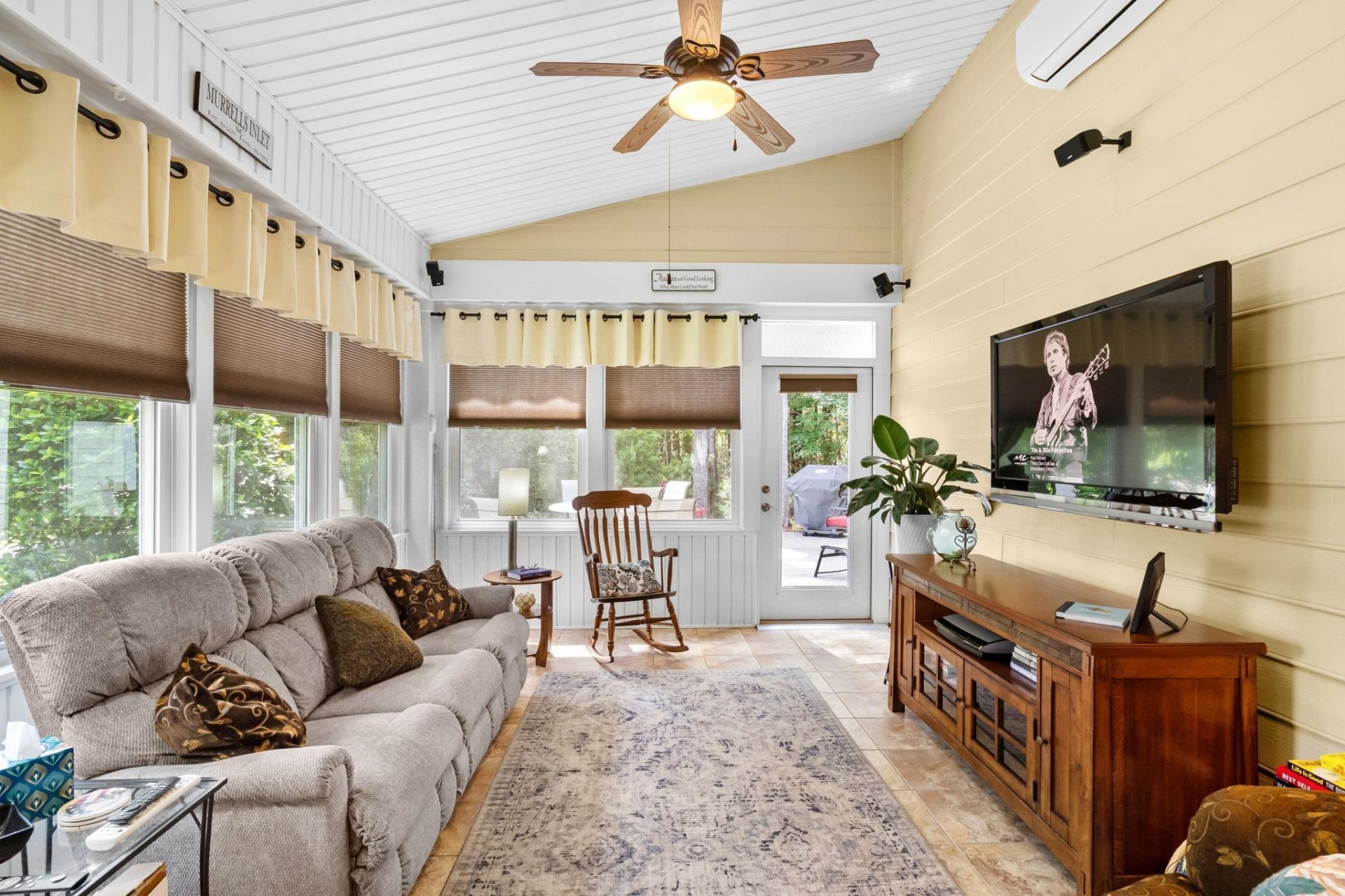 701 Bay Hill Ct. Photo 36