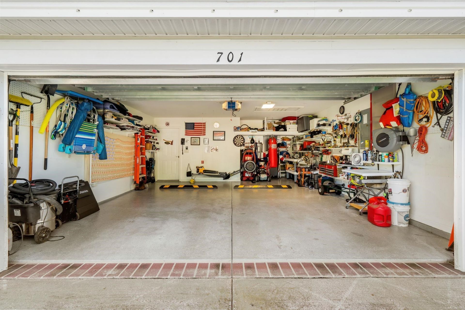 701 Bay Hill Ct. Photo 48