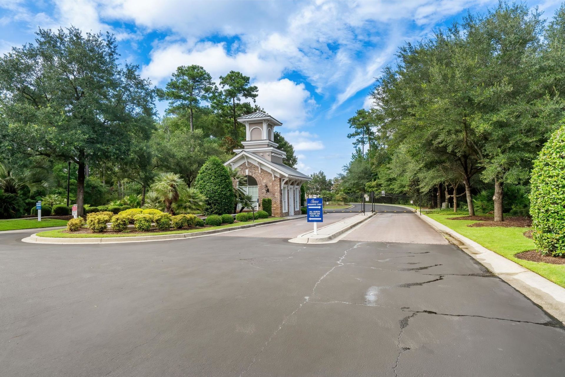 701 Bay Hill Ct. Photo 63