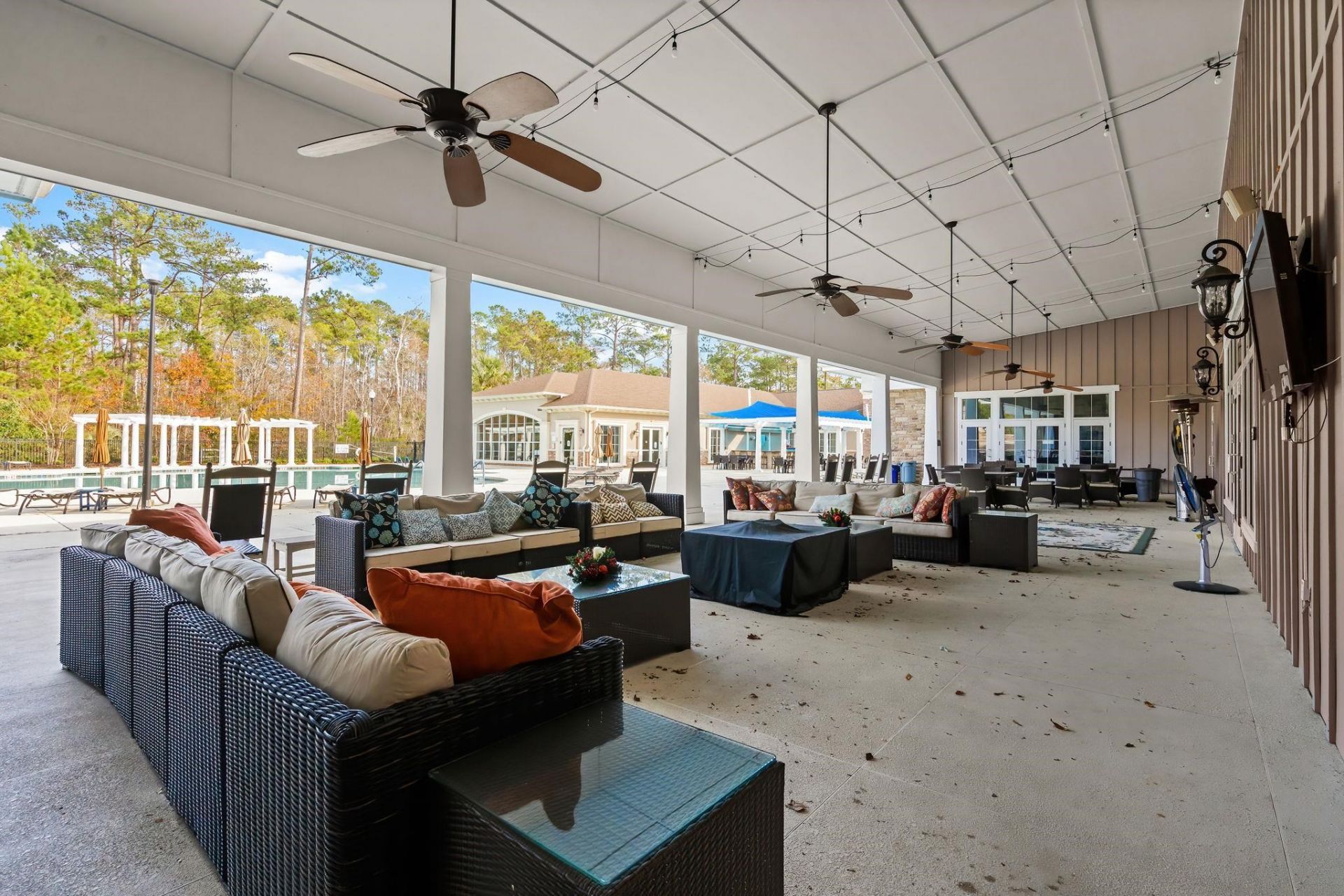 701 Bay Hill Ct. Photo 67