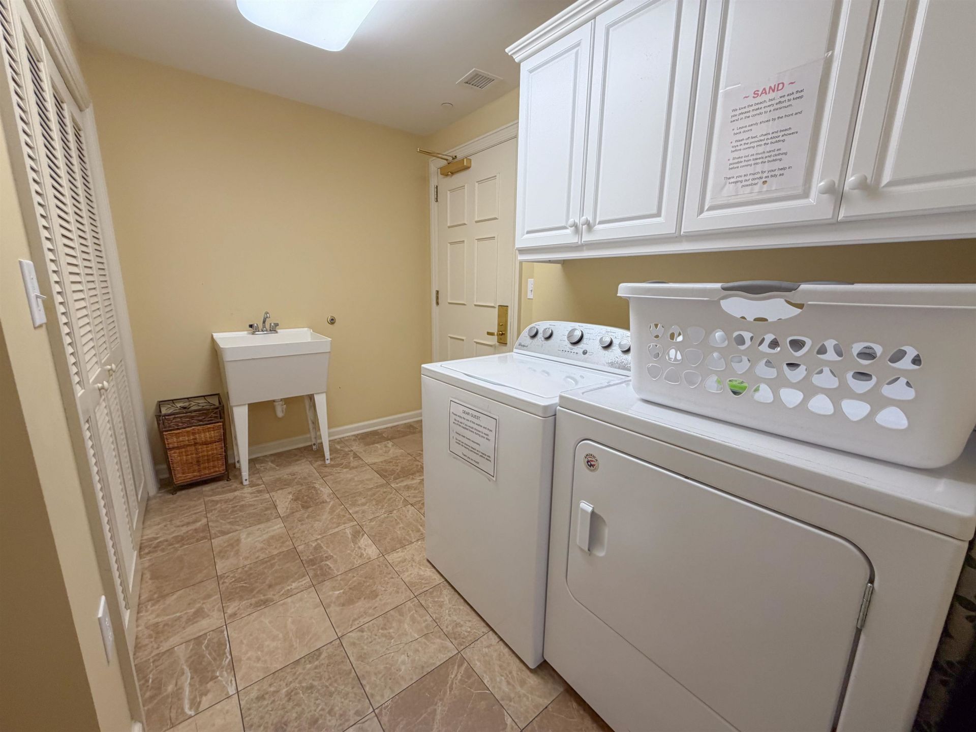 8500 Margate Circle Photo 14