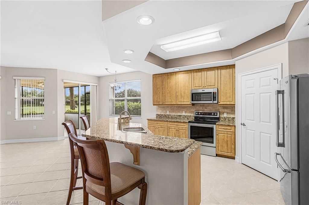 12061 Brassie Cir, Unit B102, Fort Myers, FL 33913 Photo