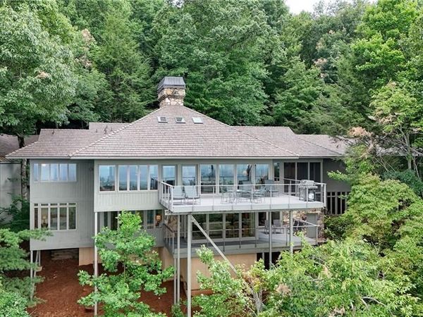 202 Sanderlin Mountain Drive N, Big Canoe, GA 30143
