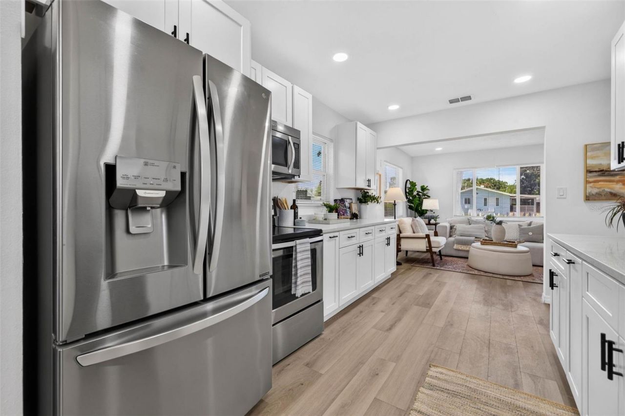 4110 3rd Avenue S, Saint Petersburg, FL 33711 Photo