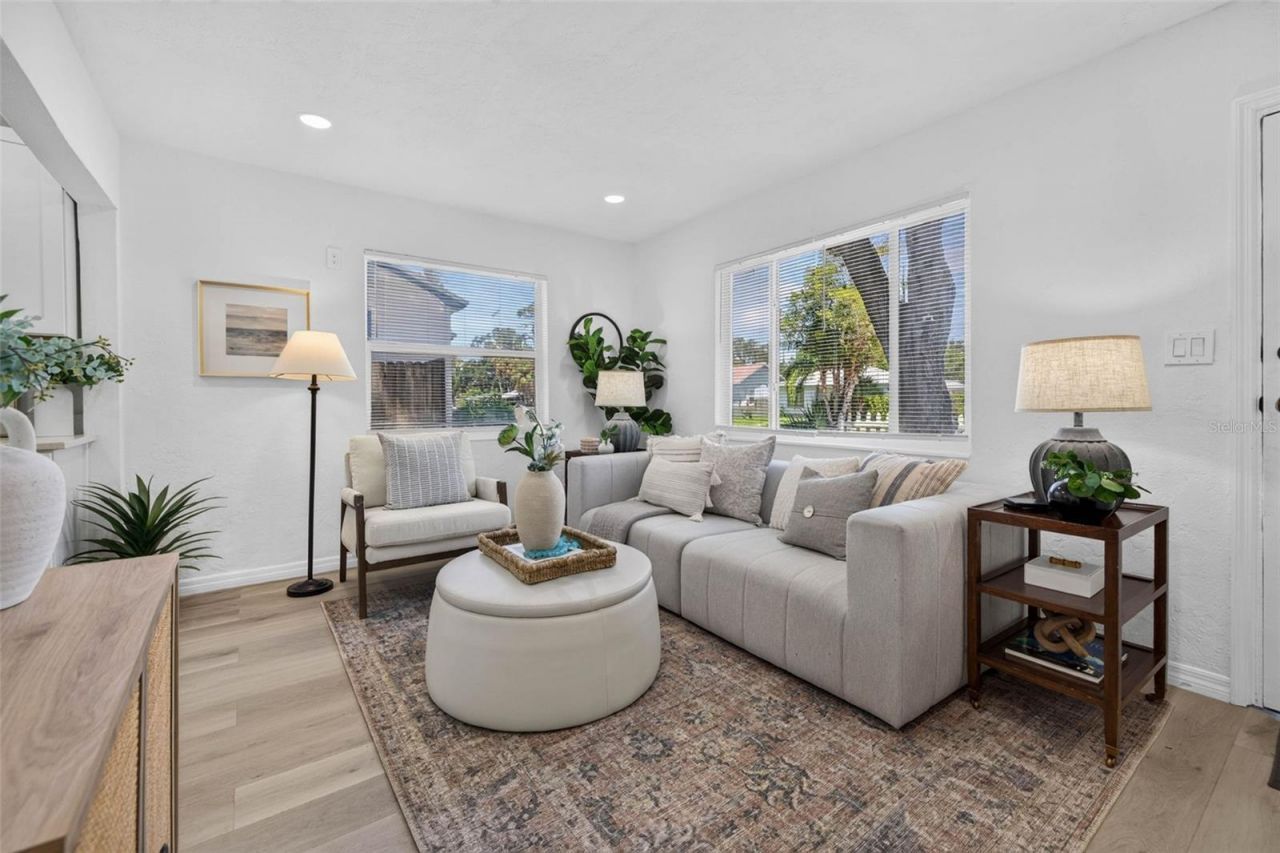 4110 3rd Avenue S, Saint Petersburg, FL 33711 Photo