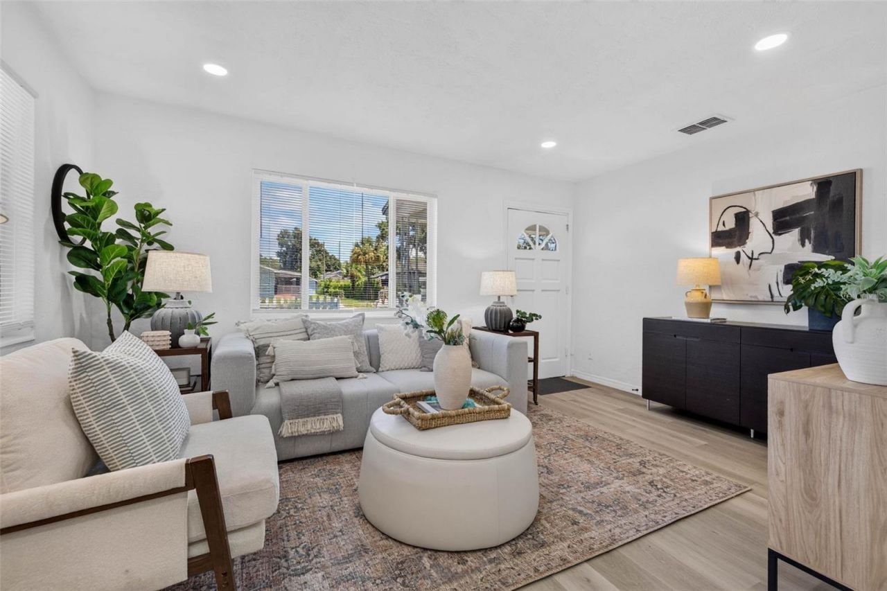 4110 3rd Avenue S, Saint Petersburg, FL 33711 Photo