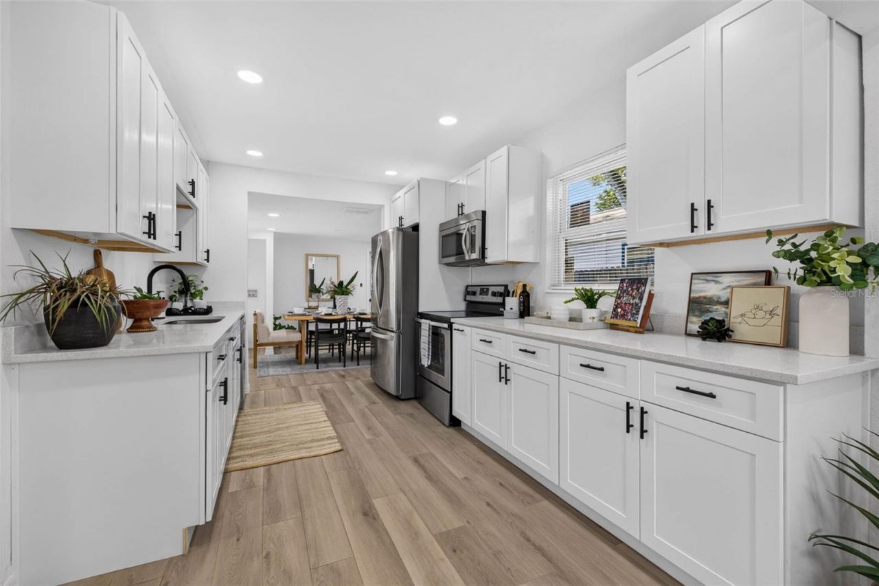 4110 3rd Avenue S, Saint Petersburg, FL 33711 Photo