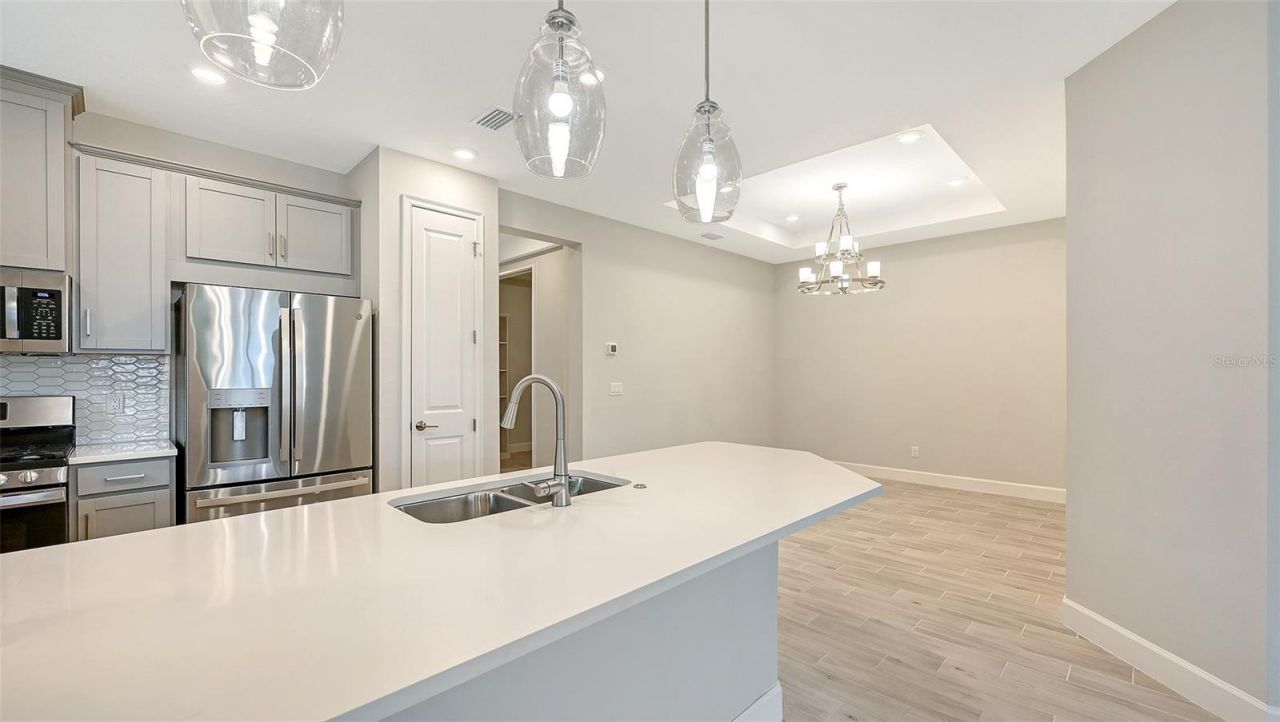 6066 Mesa Glen, Bradenton, FL 34203 Photo