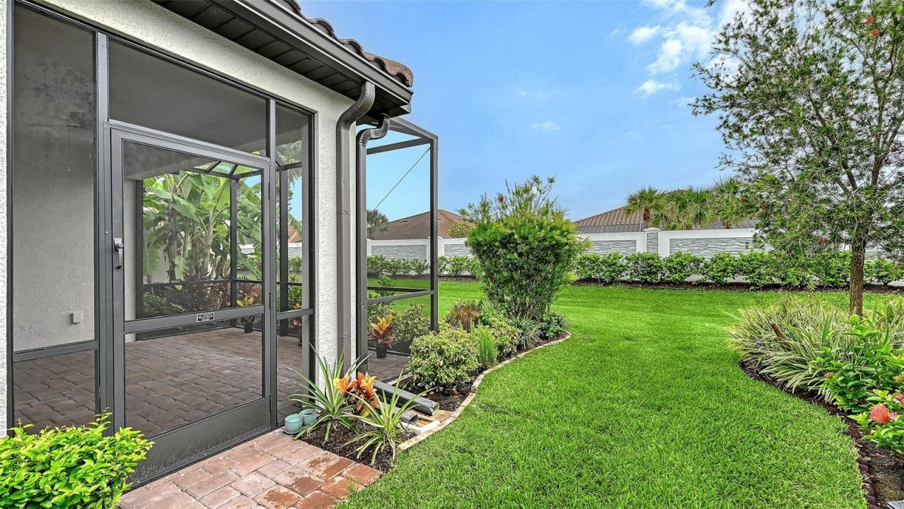 6066 Mesa Glen, Bradenton, FL 34203 Photo