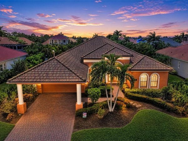 545 MAST DRIVE, BRADENTON, FL 34208
