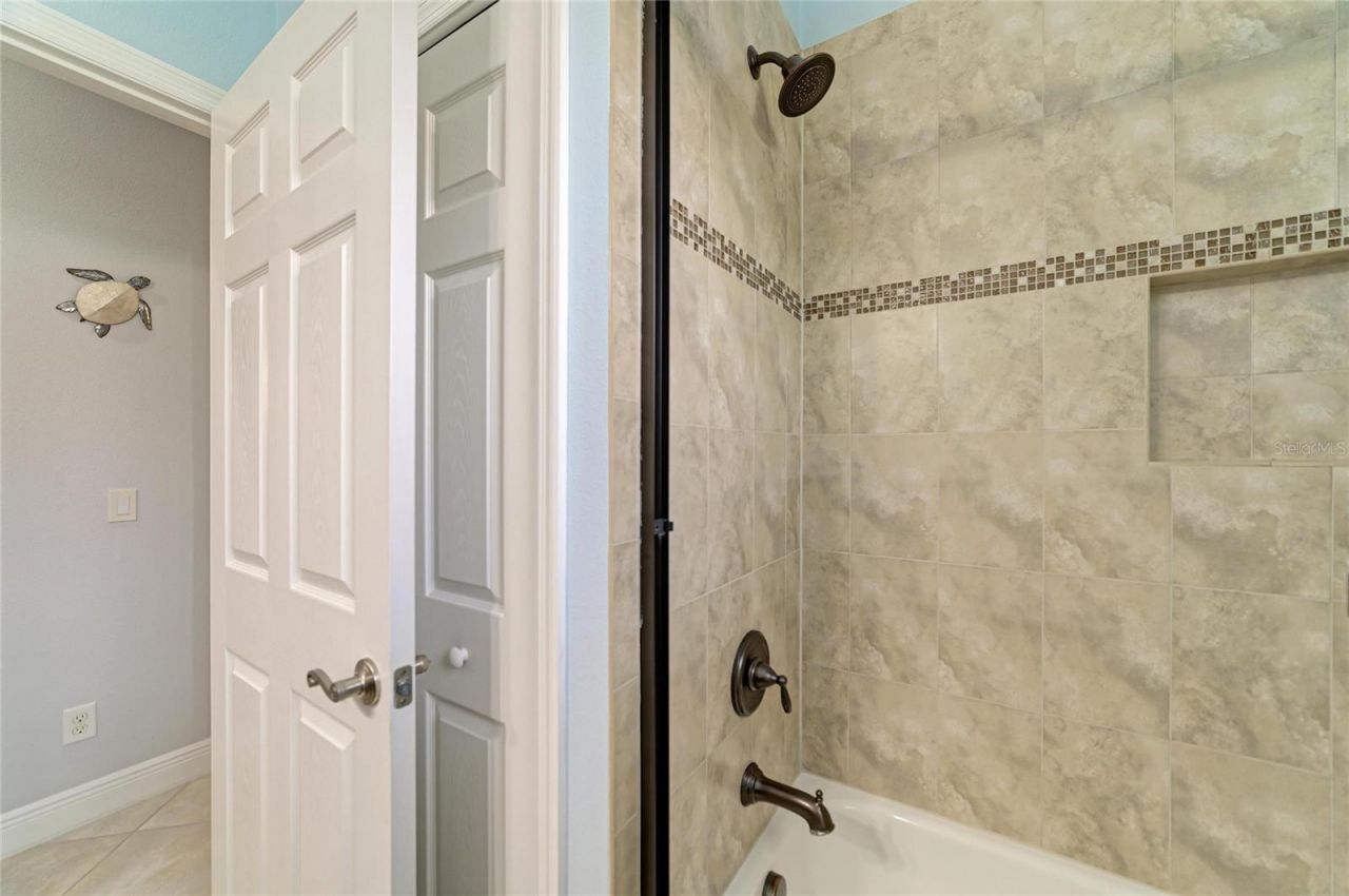 545 Mast Drive, Bradenton, FL 34208 Photo