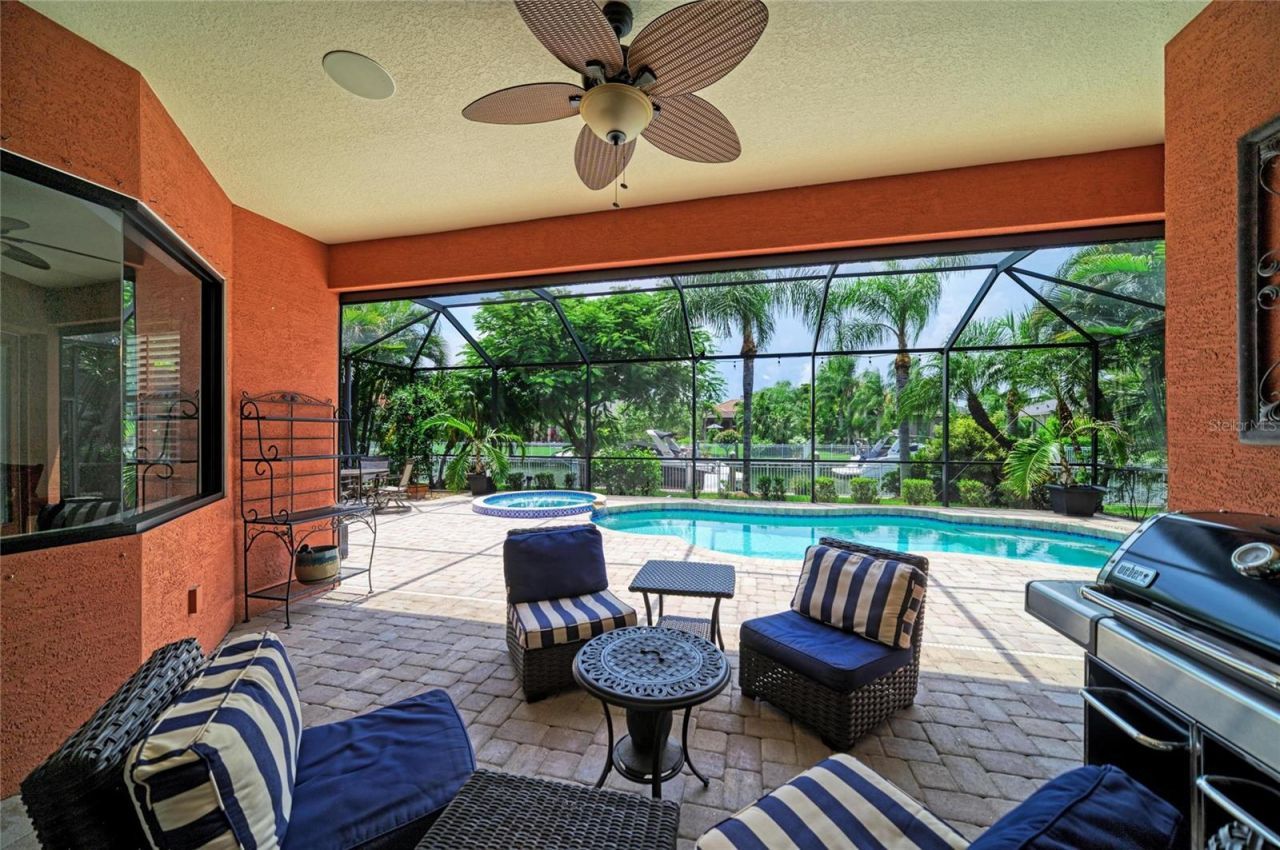 545 Mast Drive, Bradenton, FL 34208 Photo