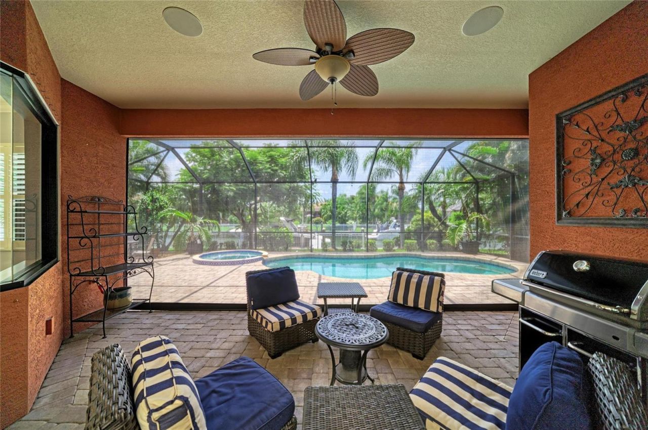 545 Mast Drive, Bradenton, FL 34208 Photo