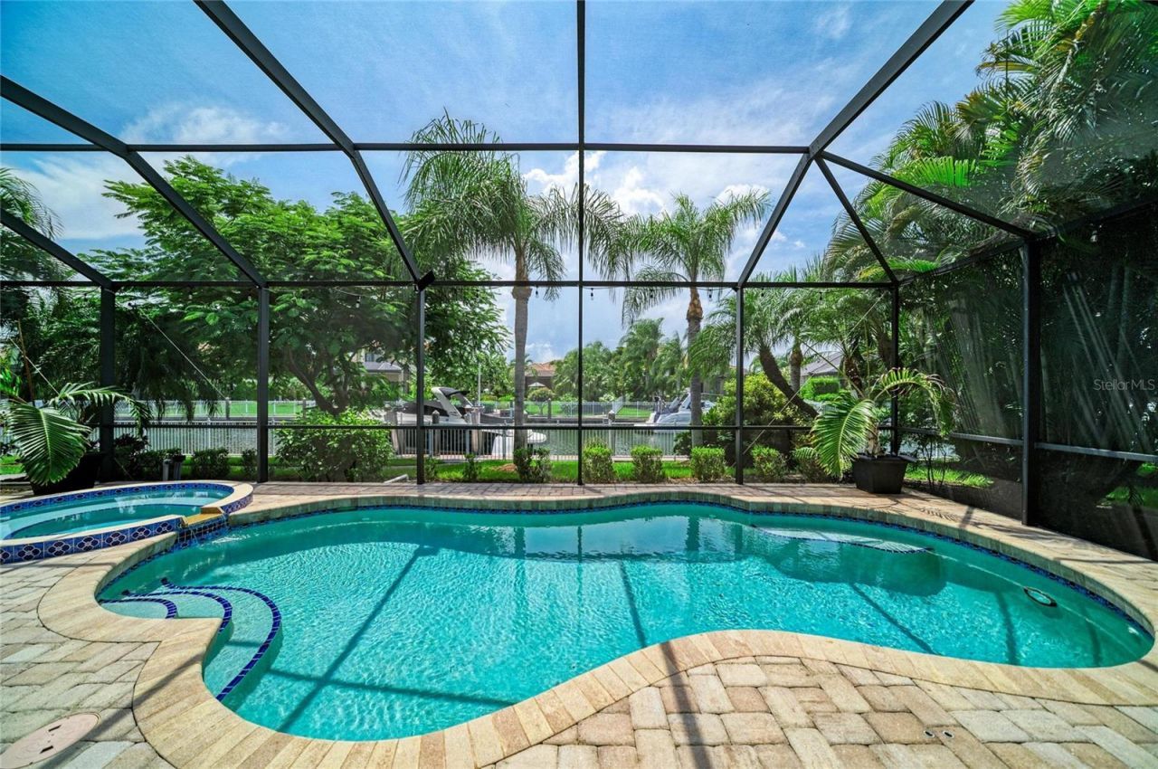 545 Mast Drive, Bradenton, FL 34208 Photo
