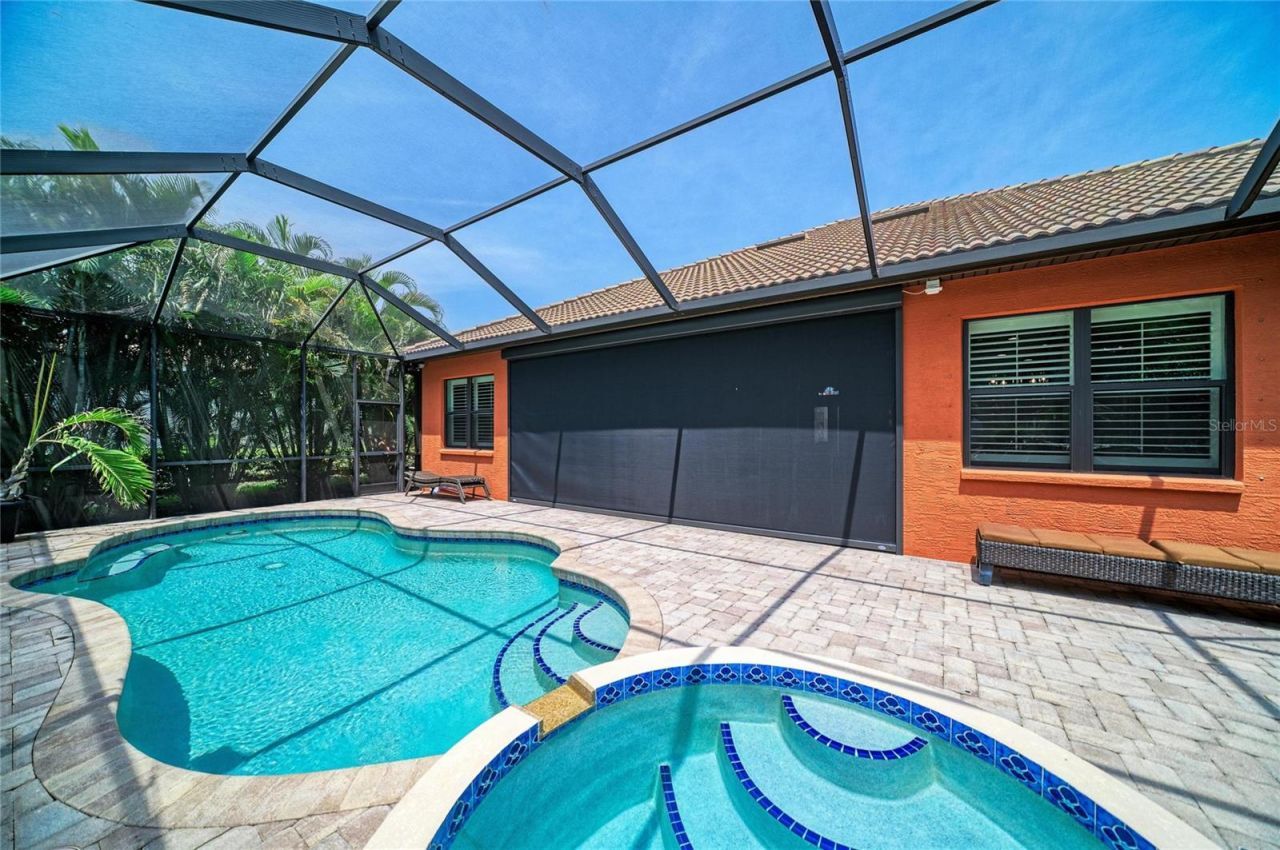 545 Mast Drive, Bradenton, FL 34208 Photo