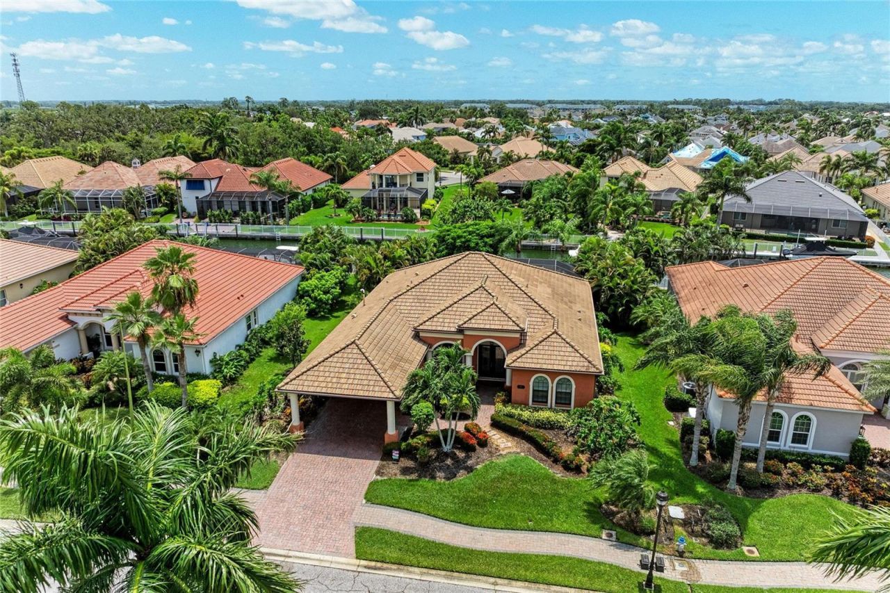 545 Mast Drive, Bradenton, FL 34208 Photo