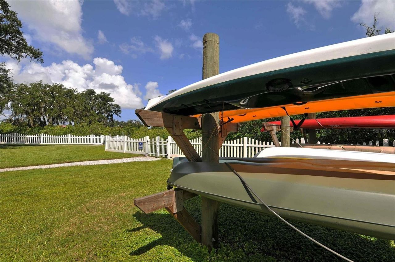 545 Mast Drive, Bradenton, FL 34208 Photo