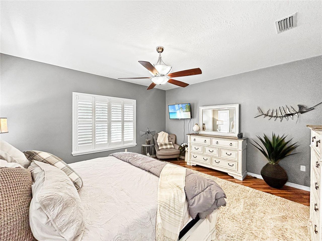 4548 29th Avenue Circle E, Palmetto, FL 34221 Photo