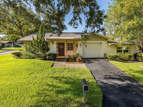 2207 MARSHALL DRIVE , DUNEDIN, FL 34698