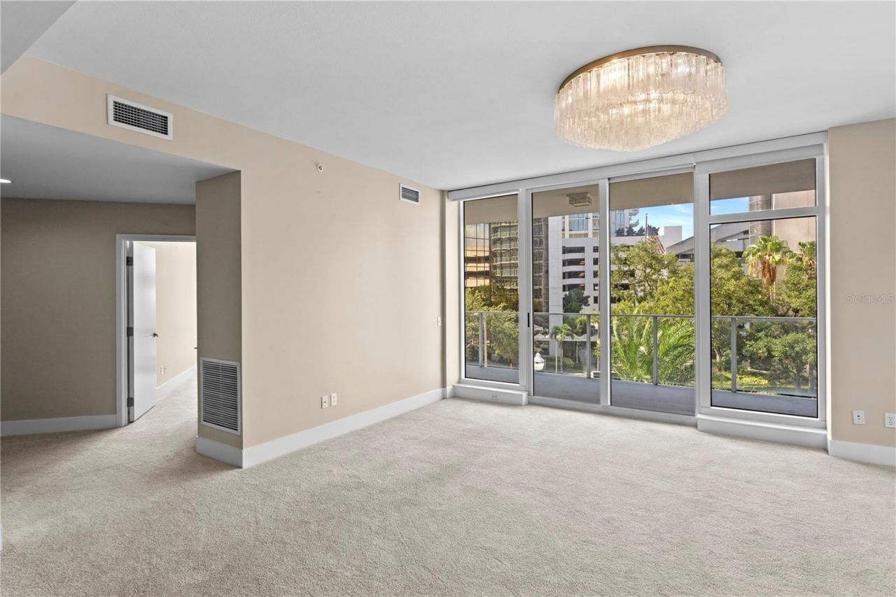 175 1st Street S, Unit 303, Saint Petersburg, FL 33701 Photo