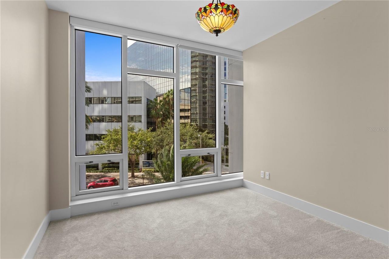 175 1st Street S, Unit 303, Saint Petersburg, FL 33701 Photo