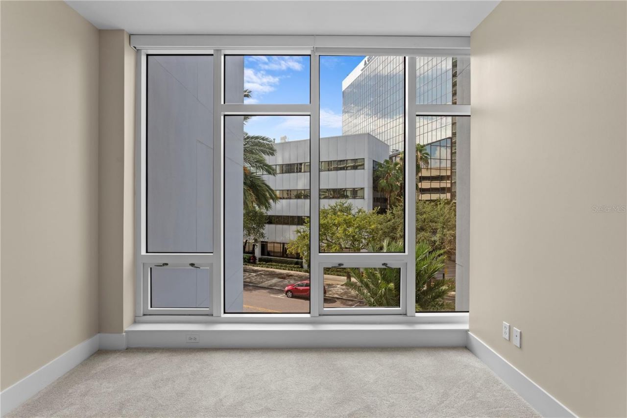 175 1st Street S, Unit 303, Saint Petersburg, FL 33701 Photo