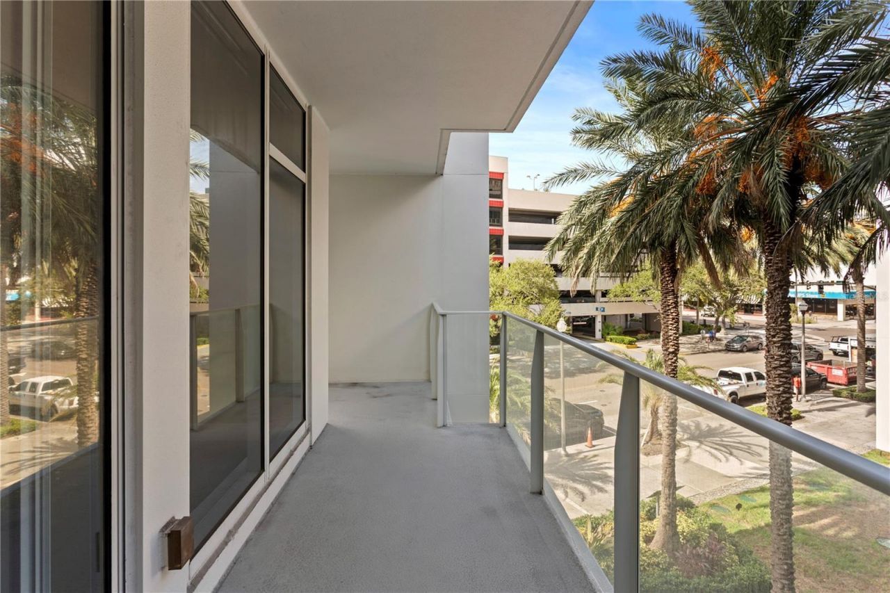 175 1st Street S, Unit 303, Saint Petersburg, FL 33701 Photo