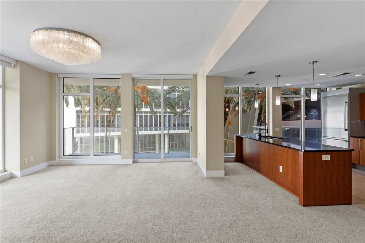 175 1st Street S, Unit 303, Saint Petersburg, FL 33701 Photo