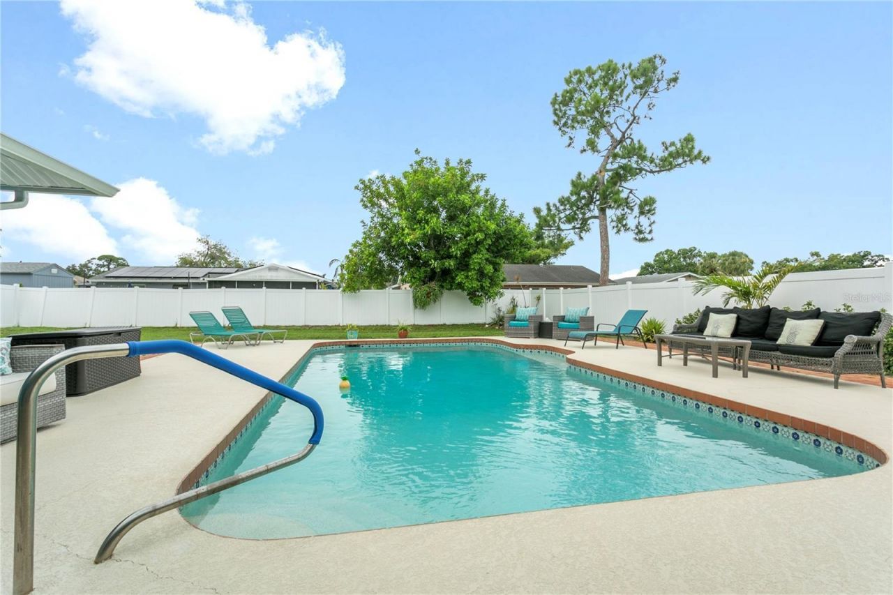 914 Plum Tree Lane, Sarasota, FL 34243 Photo