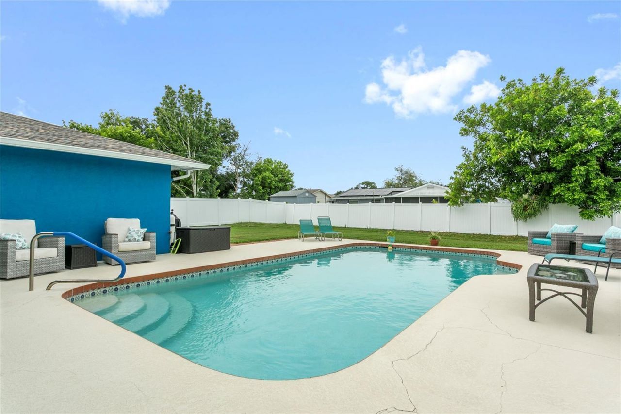 914 Plum Tree Lane, Sarasota, FL 34243 Photo