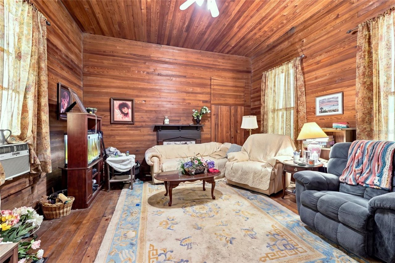 459 SW Bigfoot Court, Fort White, FL 32038 Photo