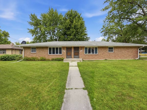 2105 Forest View Road , Rockford, IL 61108