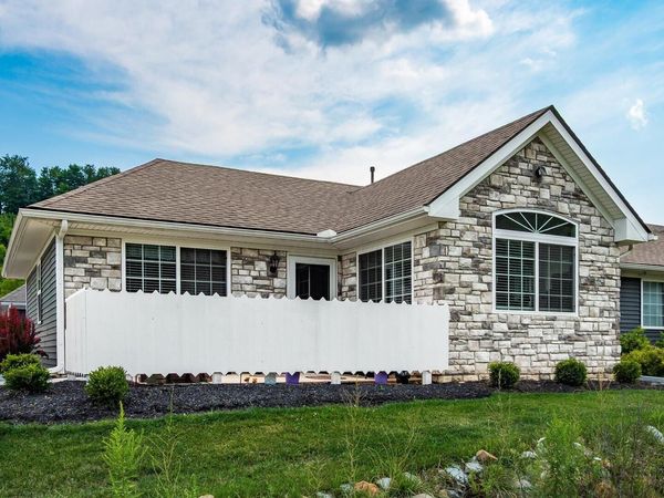 734 Whitetail Loop , Newark, OH 43055